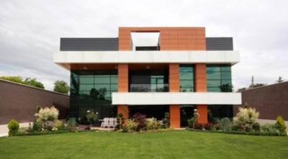 UAE tightens rules for investing in real estate