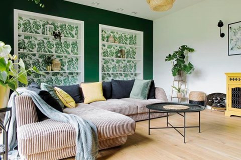 تكثف جزيرة قلب أوروبا في دبي التي تبلغ تكلفتها 5 مليارات دولار مشاركة الوسطاء