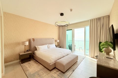 Penthouse in LA VIE in Jumeirah Beach Residence, Dubai, UAE 5 bedrooms, 413 sq.m. № 578258 - photo 14