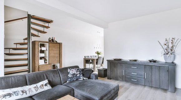 بلومبيرغ تكشف هوية المشتري الغامض لأعلي عقار في دبي