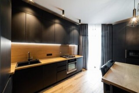 Weekly real estate transactions in Dubai amounted to 7.4 billion dirhams