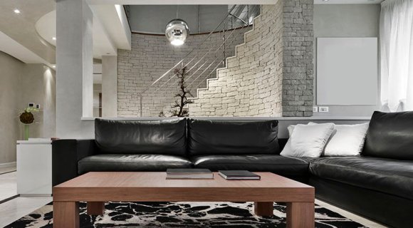 "الساحات" ... الإمارات ... | ما هو الفرق بين أسواق العقارات في دبي وأبو ظبي؟