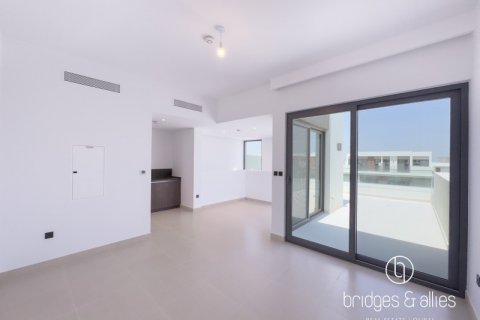 Üürile anda villa asukohaga Dubai, AÜE: 4 magamistoaga, 316.9 m² Nr 624645 - pilt 5