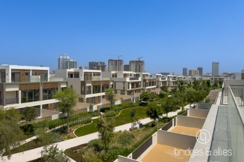 Üürile anda villa asukohaga Dubai, AÜE: 4 magamistoaga, 316.9 m² Nr 624645 - pilt 1