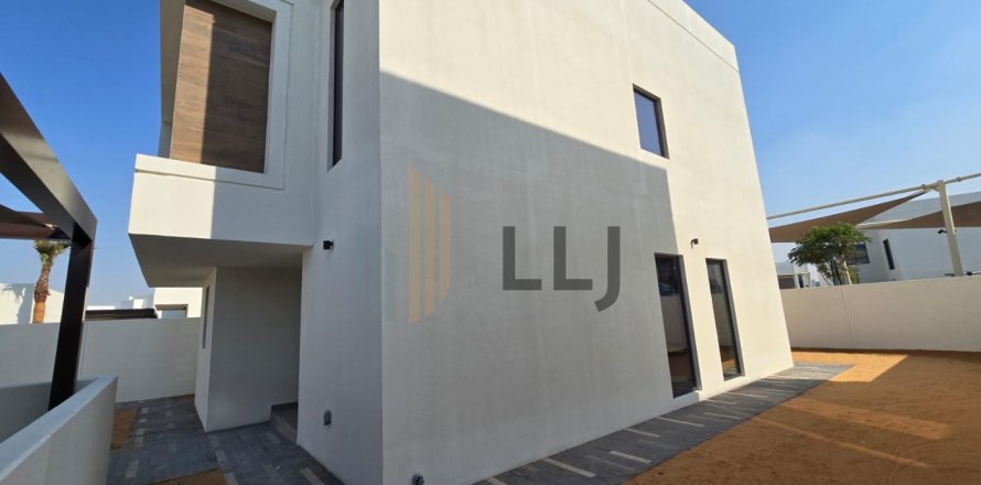 Villa on the Yas Island, Abu Dhabi, UAE 3 bedrooms, 353 sq.m. № 600078