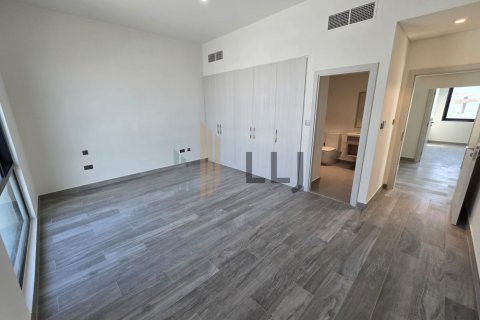 Villa on the Yas Island, Abu Dhabi, UAE 3 bedrooms, 353 sq.m. № 600078 - photo 15