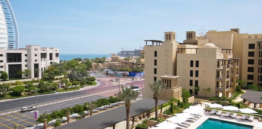Byt v Dubai, SAE 2 ložnice, 130.4 m² Č.: 563130