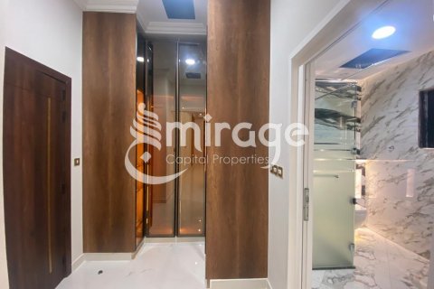 Vilë në Al Shamkha, Abu Dhabi, Emiratet e Bashkuara Arabe 5 dhoma gjumi, 510 m2. № 597236 - Foto 8