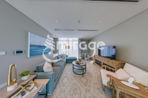 Villa in Abu Dhabi, UAE 4 bedrooms, 314.1 sq.m. № 597208 - photo 6