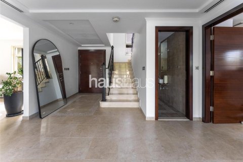Vila v Jumeirah Park, Dubai, SAE 3 ložnice, 295 m² Č.: 625290 - fotografie 16