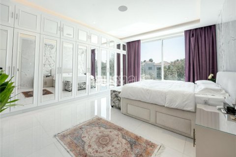 Vila v Jumeirah Islands, Dubai, SAE 4 ložnice, 576 m² Č.: 625275 - fotografie 12