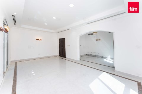 Vila v Dubai, SAE 4 ložnice, 527.4 m² Č.: 579353 - fotografie 3