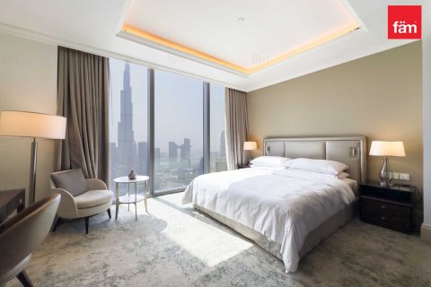 Apartamento en venta en Downtown Dubai (Downtown Burj Dubai), Dubai, EAU 4 dormitorios, 379 m2 № 632982 - foto 16