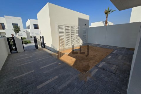 Vilë në Yas Island, Abu Dhabi, Emiratet e Bashkuara Arabe 3 dhoma gjumi, 375.8 m2. № 589316 - Foto 2
