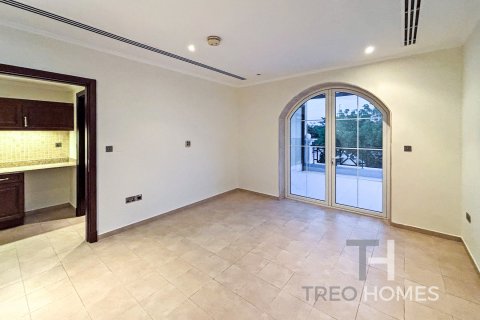 Vilë në Jumeirah Park, Dubai, Emiratet e Bashkuara Arabe 4 dhoma gjumi, 403 m2. № 586536 - Foto 15