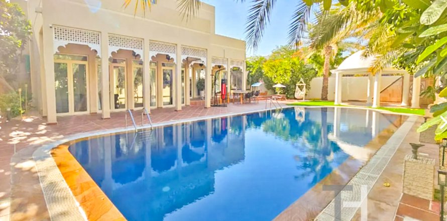 Vila v Arabian Ranches, Dubai, SAE 5 ložnice, 493 m² Č.: 586533