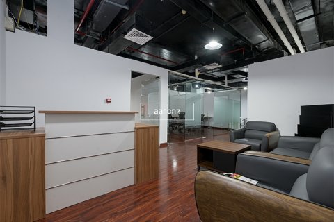 Bureau à louer à Business Bay, Dubai, EAU 109.4 m2 № 573233 - photo 1