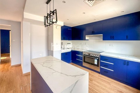 Villa in affitto a The Springs, Dubai, EAU 2 camere da letto, 157 mq. № 626643 - foto 2
