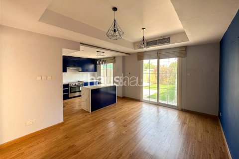 Villa in affitto a The Springs, Dubai, EAU 2 camere da letto, 157 mq. № 626643 - foto 3