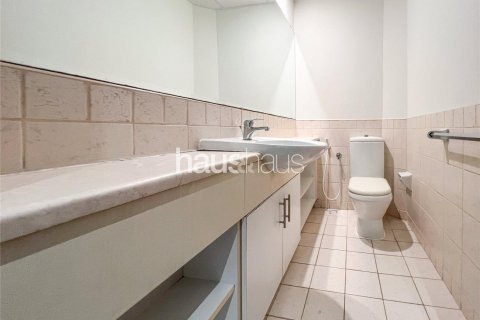 Villa in Meadows, Dubai, UAE 3 bedrooms, 515 sq.m. № 626637 - photo 7