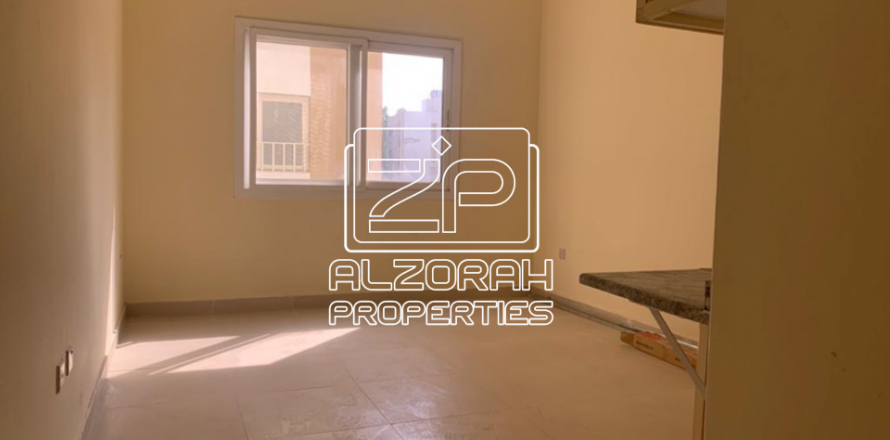 Hoone asukohaga Muwaileh Commercial, Sharjah, AÜE: 278.7 m² Nr 591674
