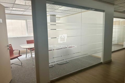 Kancelář v Sheikh Zayed Road, Dubai, SAE 182.2 m² Č.: 591867 - fotografie 7