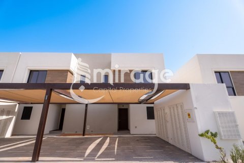 阿联酋 Abu Dhabi Yas Island 待售 : 2 卧, 176.4 平方米 , 编号596749 - 照片 1