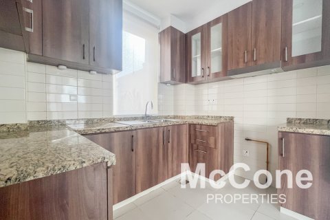 Řadový dům v Reem, Dubai, SAE 3 ložnice, 298.68 m² Č.: 586825 - fotografie 8