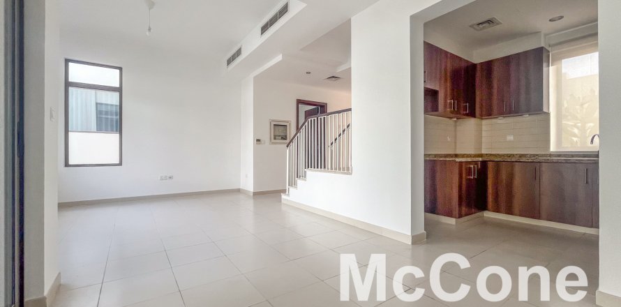 Řadový dům v Reem, Dubai, SAE 3 ložnice, 298.68 m² Č.: 586825