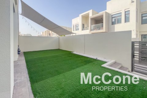 Řadový dům v Reem, Dubai, SAE 3 ložnice, 298.68 m² Č.: 586825 - fotografie 23