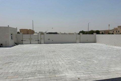 Komerční nemovitost v Mohamed Bin Zayed City, Abu Dhabi, SAE 9 ložnice, 1132 m² Č.: 594276 - fotografie 30