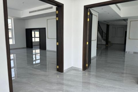 Komerční nemovitost v Mohamed Bin Zayed City, Abu Dhabi, SAE 9 ložnice, 1132 m² Č.: 594276 - fotografie 16