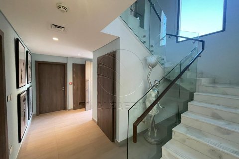 Villa in affitto a Yas Island, Abu Dhabi, EAU 3 camere da letto, 390 mq. № 615925 - foto 3