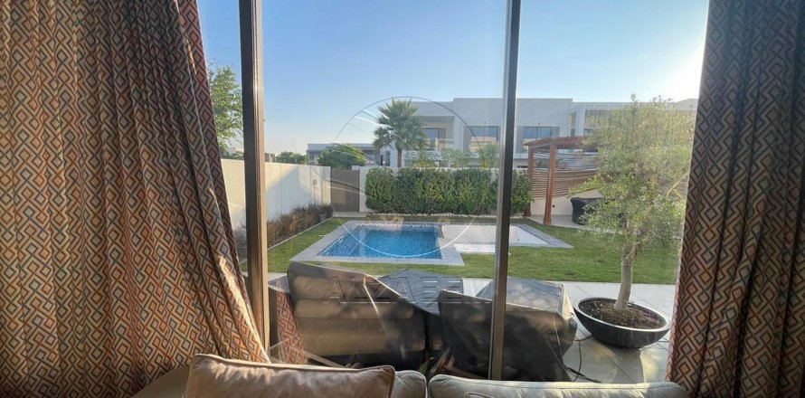 Villa a Yas Island, Abu Dhabi, EAU 3 camere da letto, 390 mq. № 615925