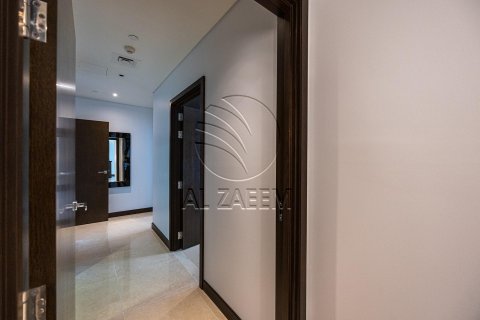 Apartment in The Marina, Abu Dhabi, UAE 2 bedrooms, 141 sq.m. № 615954 - photo 7