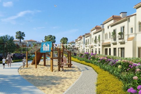Vilë në Khalifa City, Abu Dhabi, Emiratet e Bashkuara Arabe 3 dhoma gjumi, 467.1 m2. № 632094 - Foto 3
