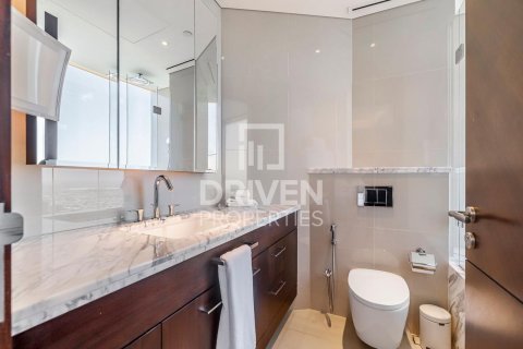 Downtown Dubai (Downtown Burj Dubai), Dubai, UAE의 임대용 아파트 침실 3개, 188제곱미터 번호 603341 - 사진 27