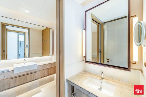 Apartamento para arrendamento em Dubai, EAU 2 quartos, 102.4 m2 № 632738 - foto 20