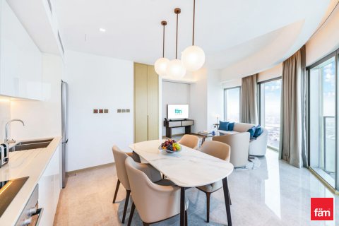 Apartamento para arrendamento em Dubai, EAU 2 quartos, 102.4 m2 № 632738 - foto 1