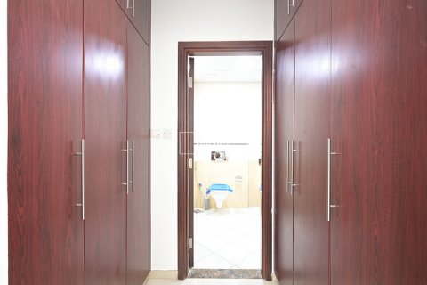 Apartemen di Dubai Marina, UEA 3 kamar tidur, 161.1 m2 nomor 628802 - foto 12