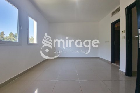 Rijtjeshuis te huur in Al Reef, Abu Dhabi, VAE 3 slaapkamers, 174.1 vr.m., nr 596938 - foto 4