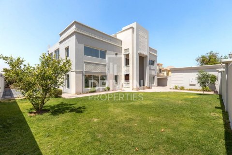 Vilë në Al Barsha, Dubai, Emiratet e Bashkuara Arabe 6 dhoma gjumi, 929 m2. № 601838 - Foto 24