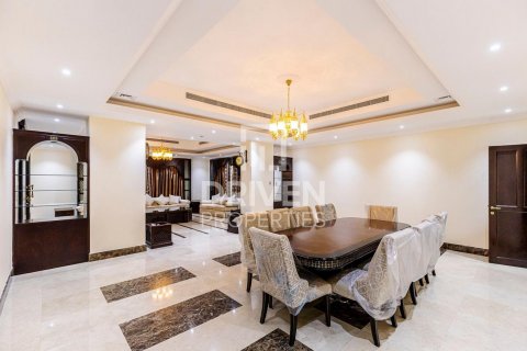 Vilë në Al Barsha, Dubai, Emiratet e Bashkuara Arabe 6 dhoma gjumi, 929 m2. № 601838 - Foto 26
