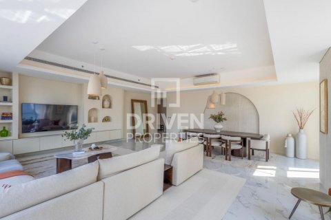 Apartamento para venda em Downtown Dubai (Downtown Burj Dubai), Dubai, EAU 4 quartos, 302 m2 № 601849 - foto 1
