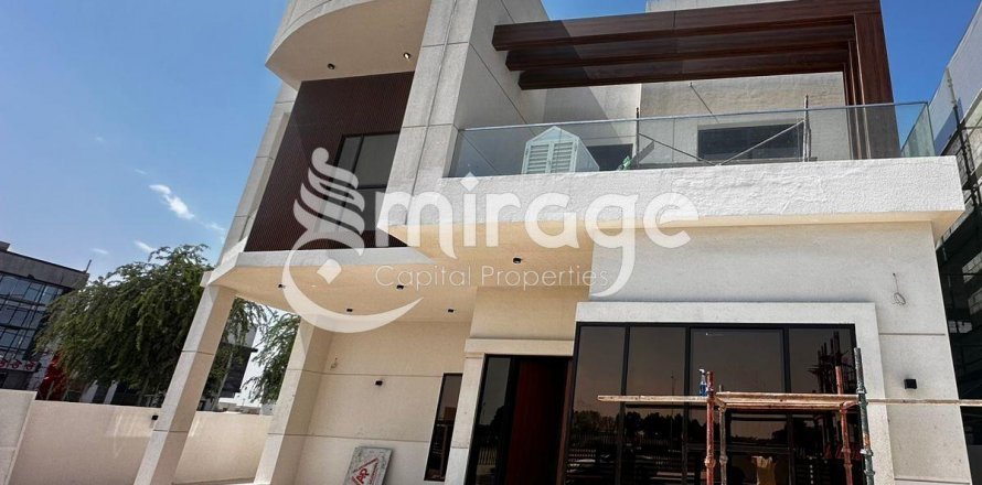 Vila na Yas Island, Abu Dhabi, SAE 4 ložnice, 502.1 m² Č.: 579666