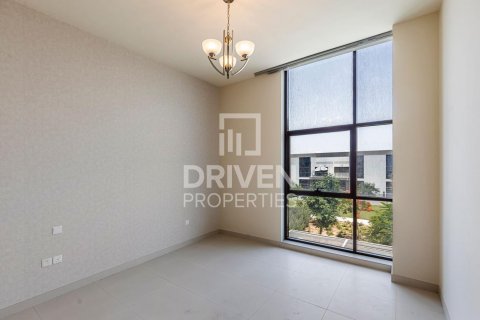 Řadový dům v Mohammed Bin Rashid City, Dubai, SAE 4 ložnice, 187 m² Č.: 603610 - fotografie 13