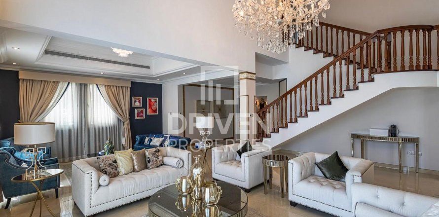 Jumeirah Islands、Dubai、UAEにあるヴィラ 4ベッドルーム、1026 m2 No603607
