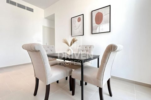 Apartment in Jumeirah Village Circle, Dubai, UAE 2 bedrooms, 96 sq.m. № 603597 - photo 8