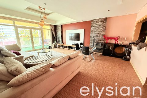 Apartemen di Palm Jumeirah, Dubai, UEA 1 kamar tidur, 106 m2 nomor 586200 - foto 1