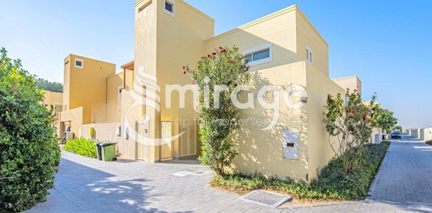 Vila di Al Raha Gardens, Abu Dhabi, UAE 3 bilik tidur, 250.3 meter persegi № 596786